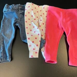Bundle of 3 pants Size 9 months